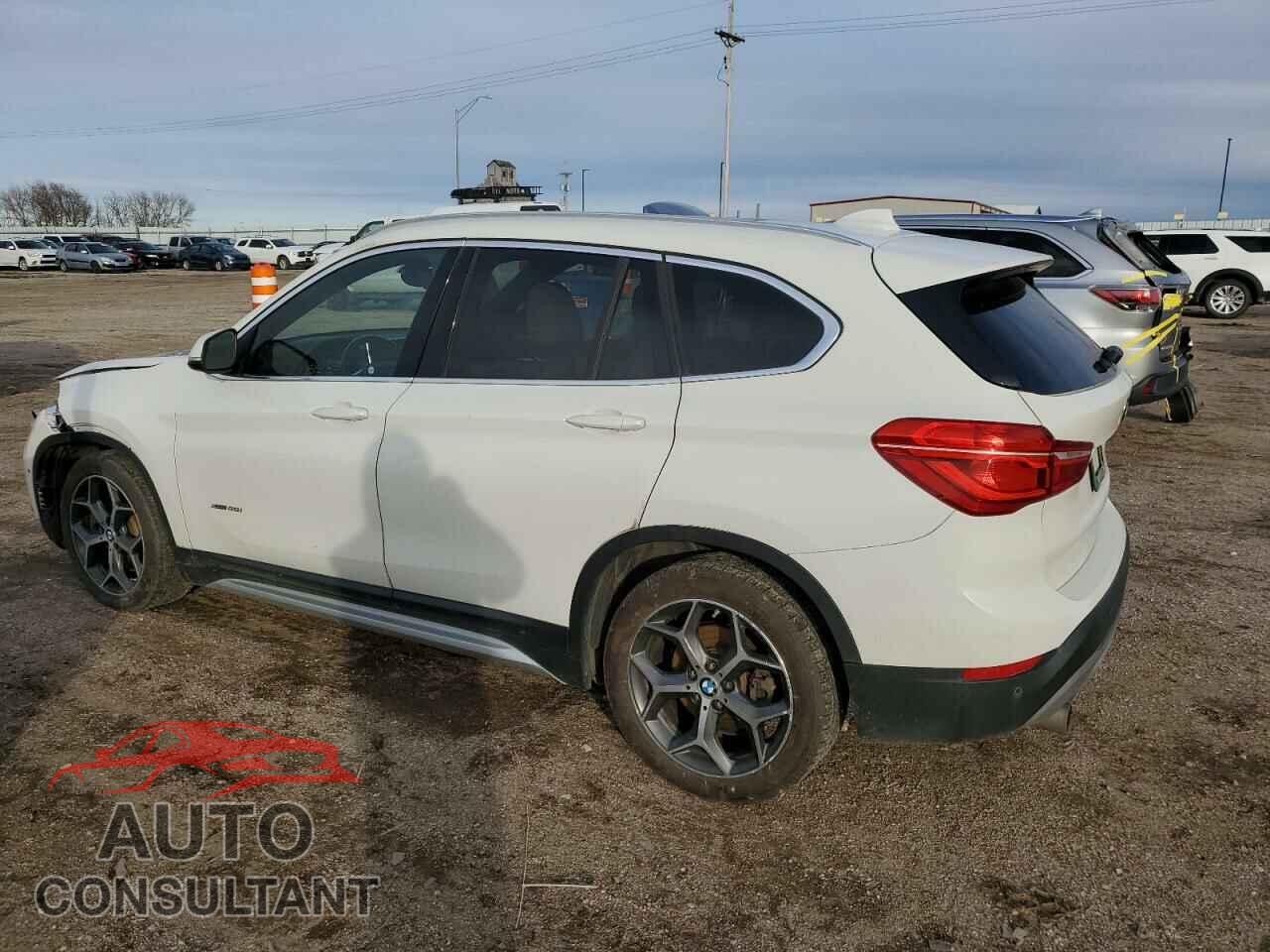 BMW X1 2017 - WBXHT3Z36H4A65762