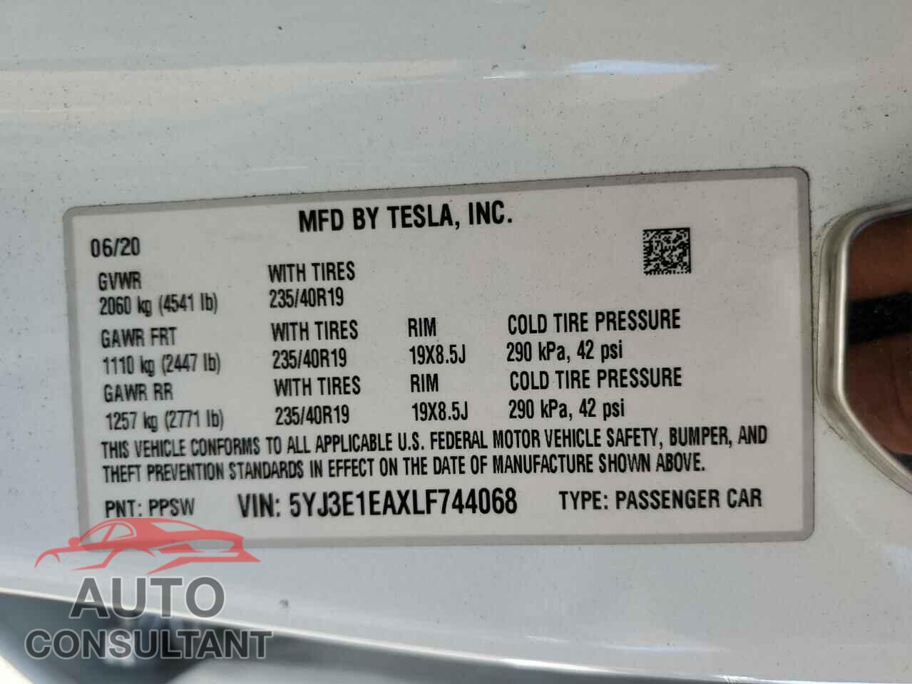 TESLA MODEL 3 2020 - 5YJ3E1EAXLF744068