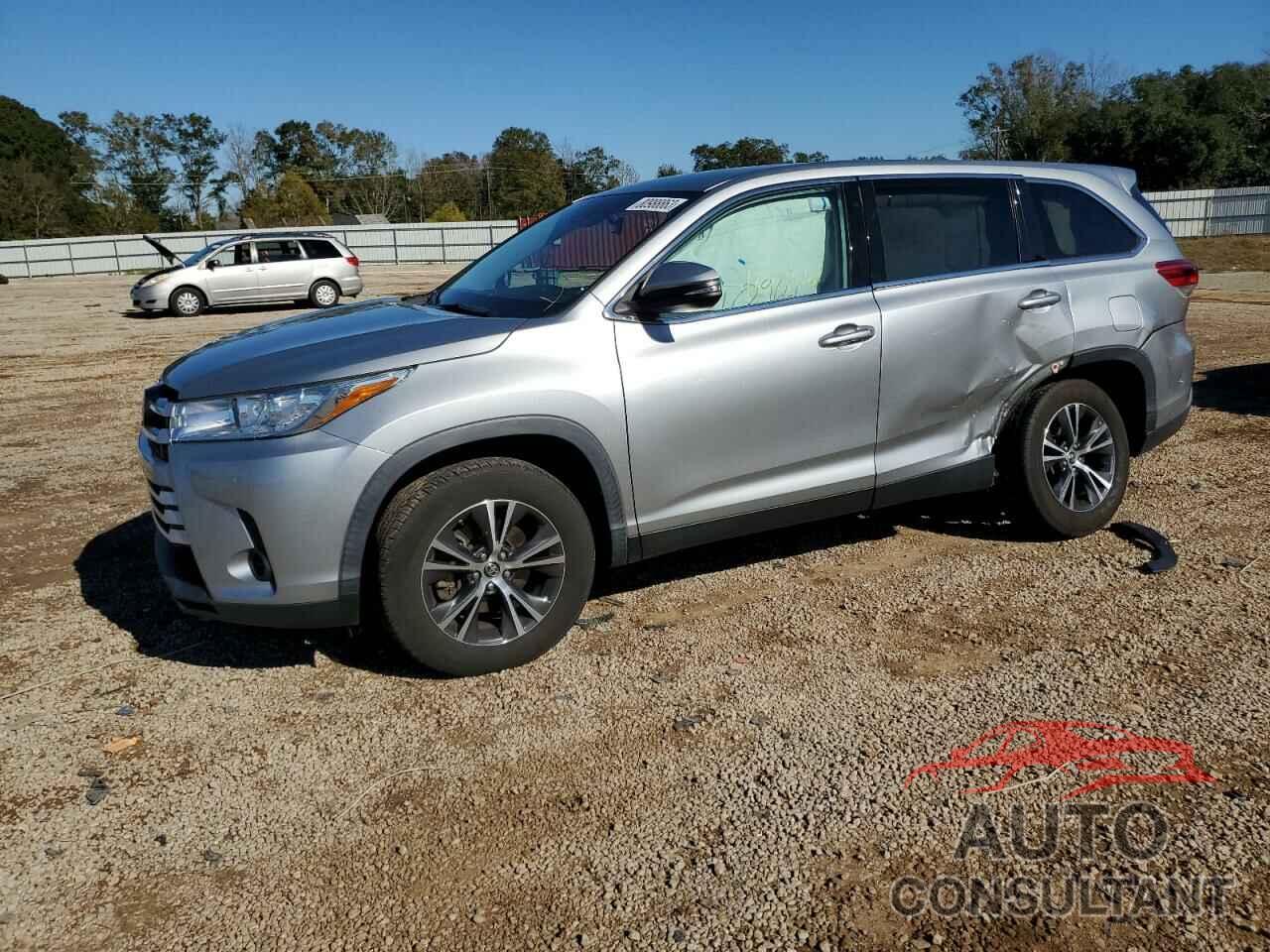 TOYOTA HIGHLANDER 2019 - 5TDZZRFH4KS331582