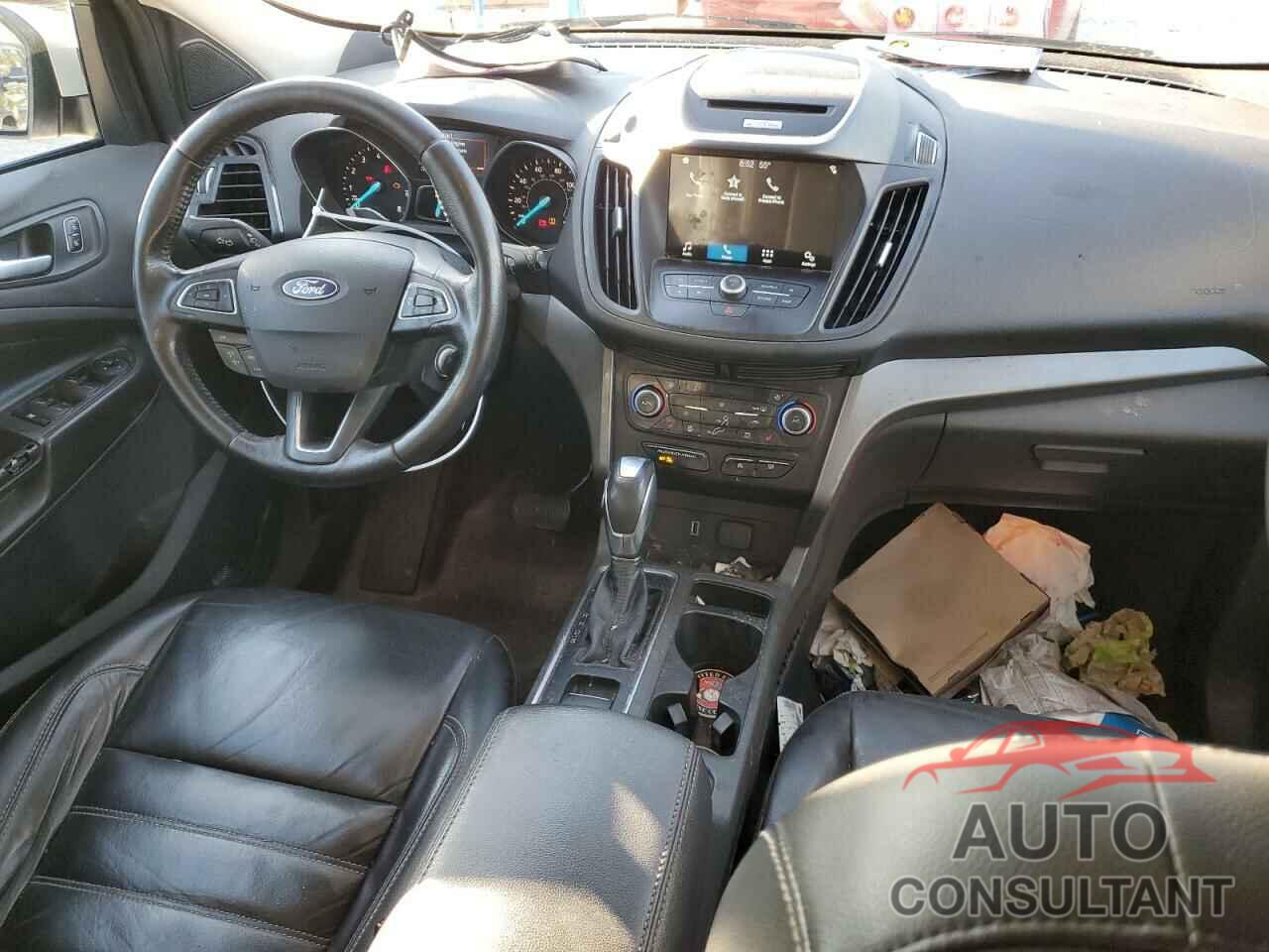 FORD ESCAPE 2018 - 1FMCU9HD2JUA29745