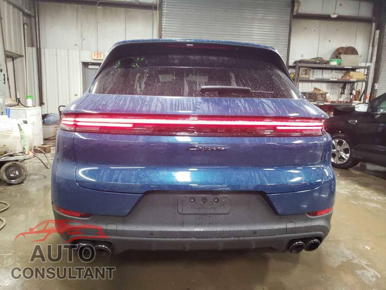 PORSCHE CAYENNE 2024 - WP1AA2AY1RDA13085
