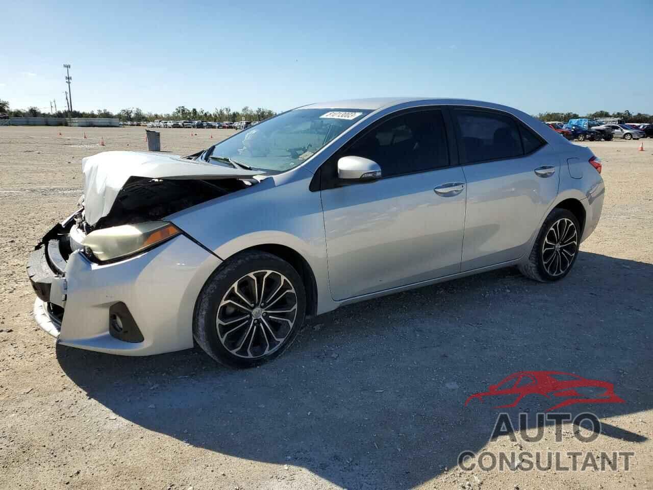 TOYOTA COROLLA 2015 - 5YFBURHE2FP244457