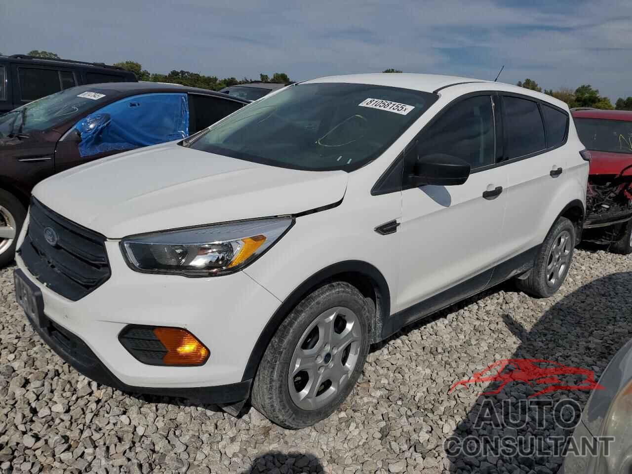 FORD ESCAPE 2017 - 1FMCU0F7XHUB80013
