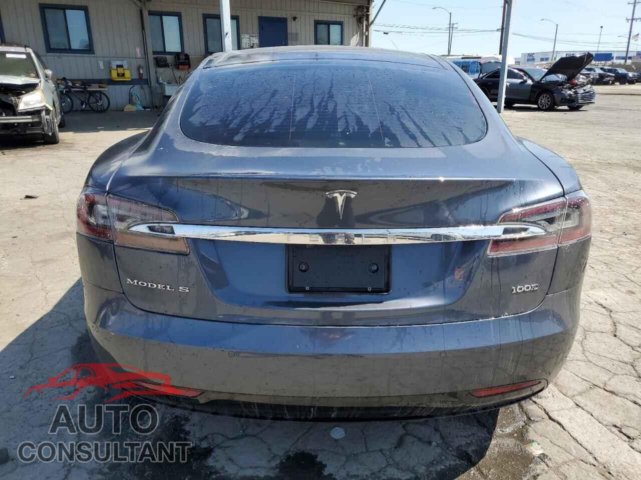 TESLA MODEL S 2017 - 5YJSA1E23HF224690