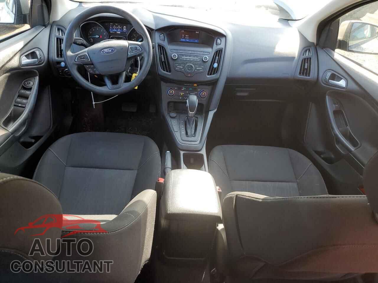 FORD FOCUS 2018 - 1FADP3FE2JL214611