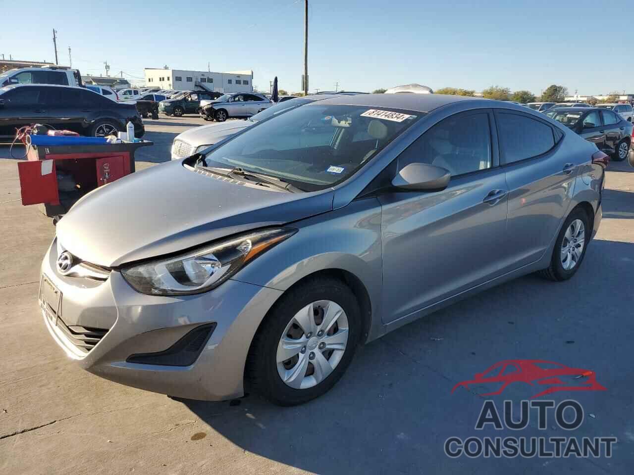 HYUNDAI ELANTRA 2016 - KMHDH4AE0GU511783