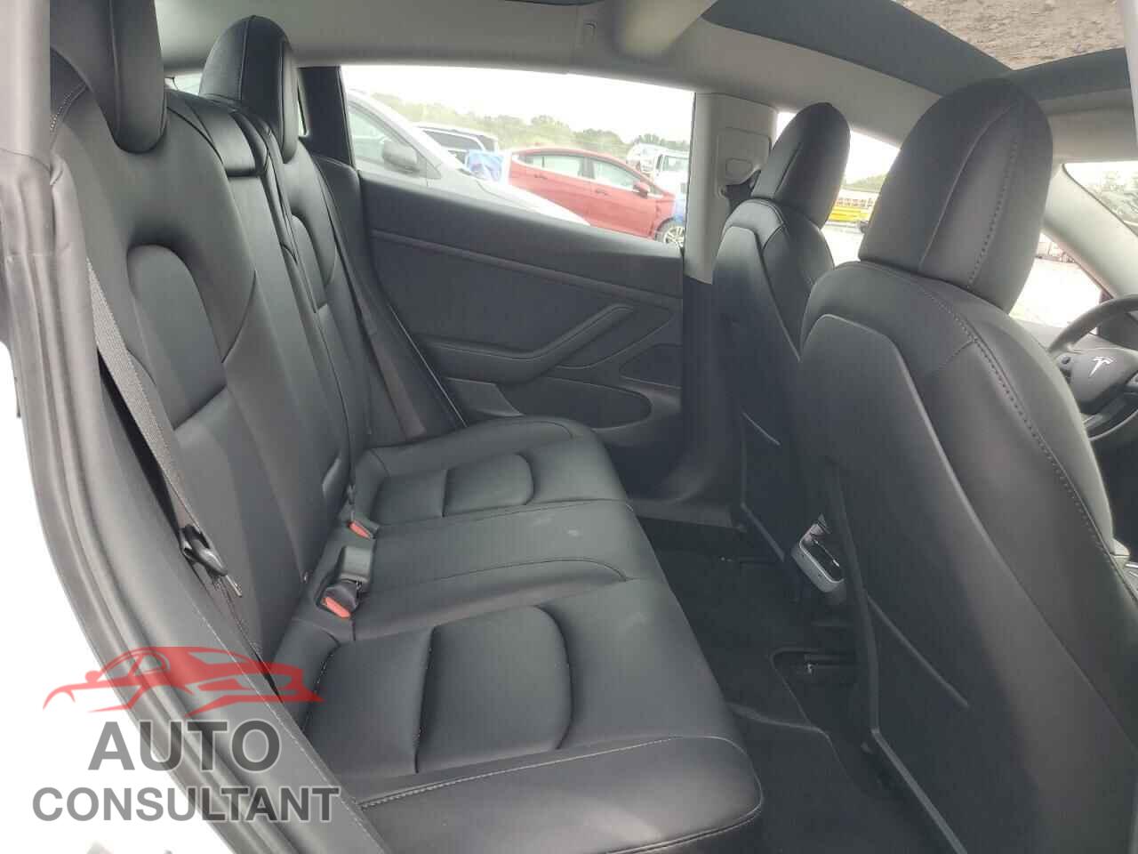 TESLA MODEL 3 2021 - 5YJ3E1EA8MF852075