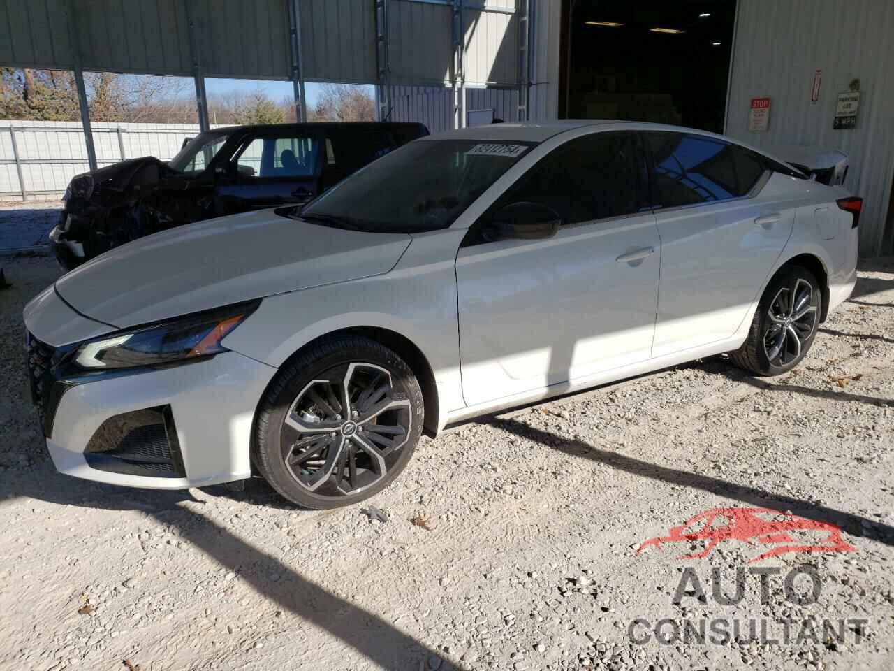NISSAN ALTIMA 2023 - 1N4BL4CW0PN393606