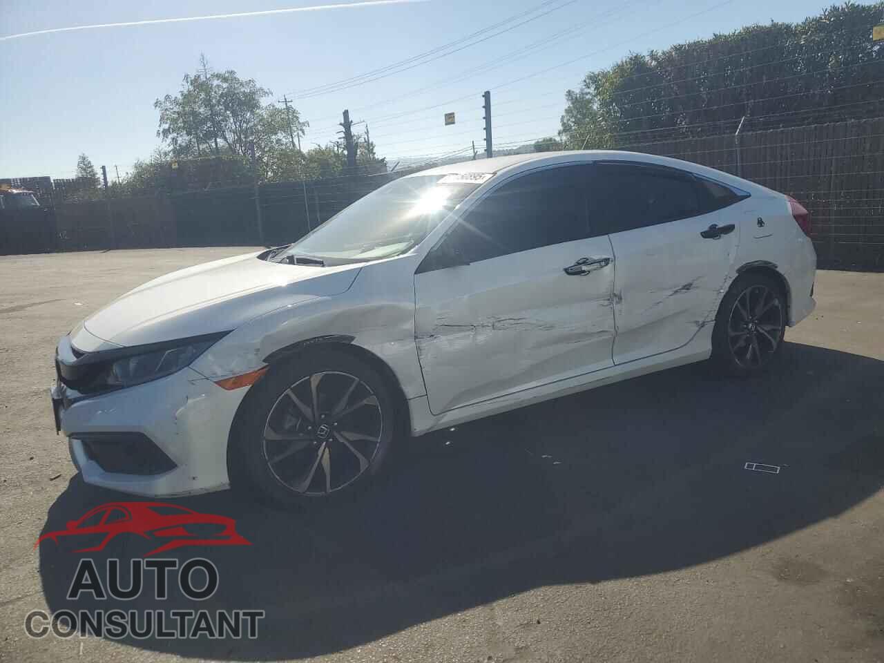 HONDA CIVIC 2019 - 2HGFC2F85KH558324