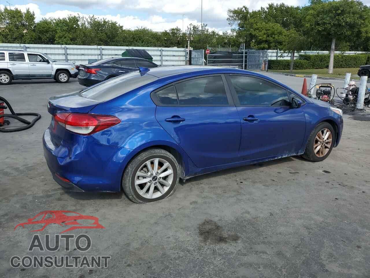 KIA FORTE 2017 - 3KPFL4A74HE018850