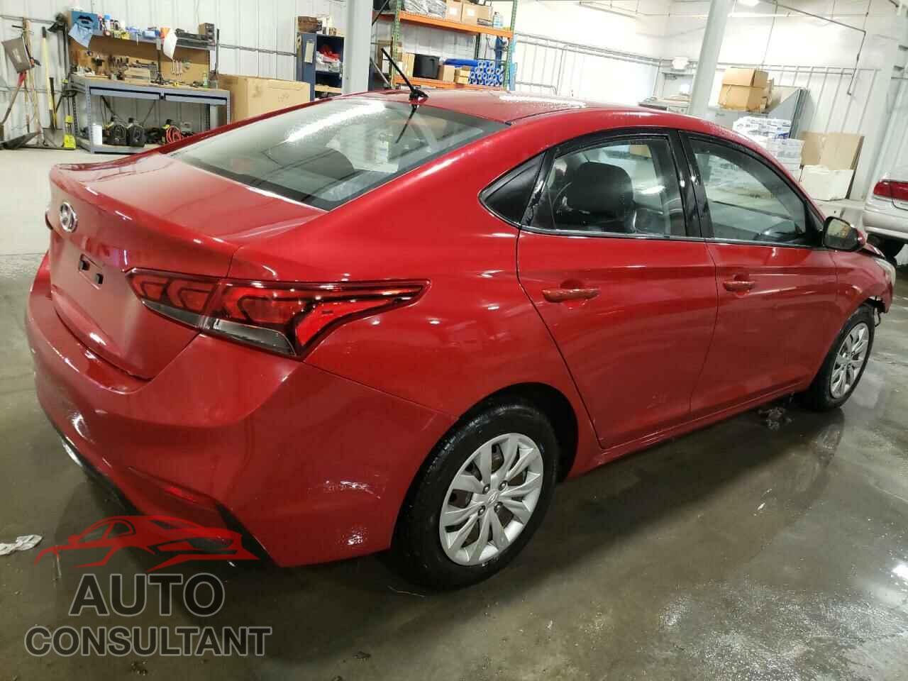 HYUNDAI ACCENT 2018 - 3KPC24A33JE005788