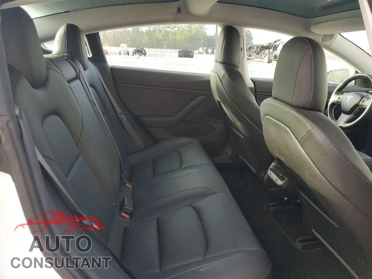 TESLA MODEL 3 2018 - 5YJ3E1EB0JF134069