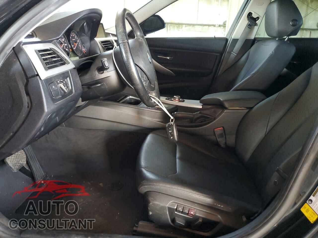 BMW 3 SERIES 2013 - WBA3A5C50DF353062