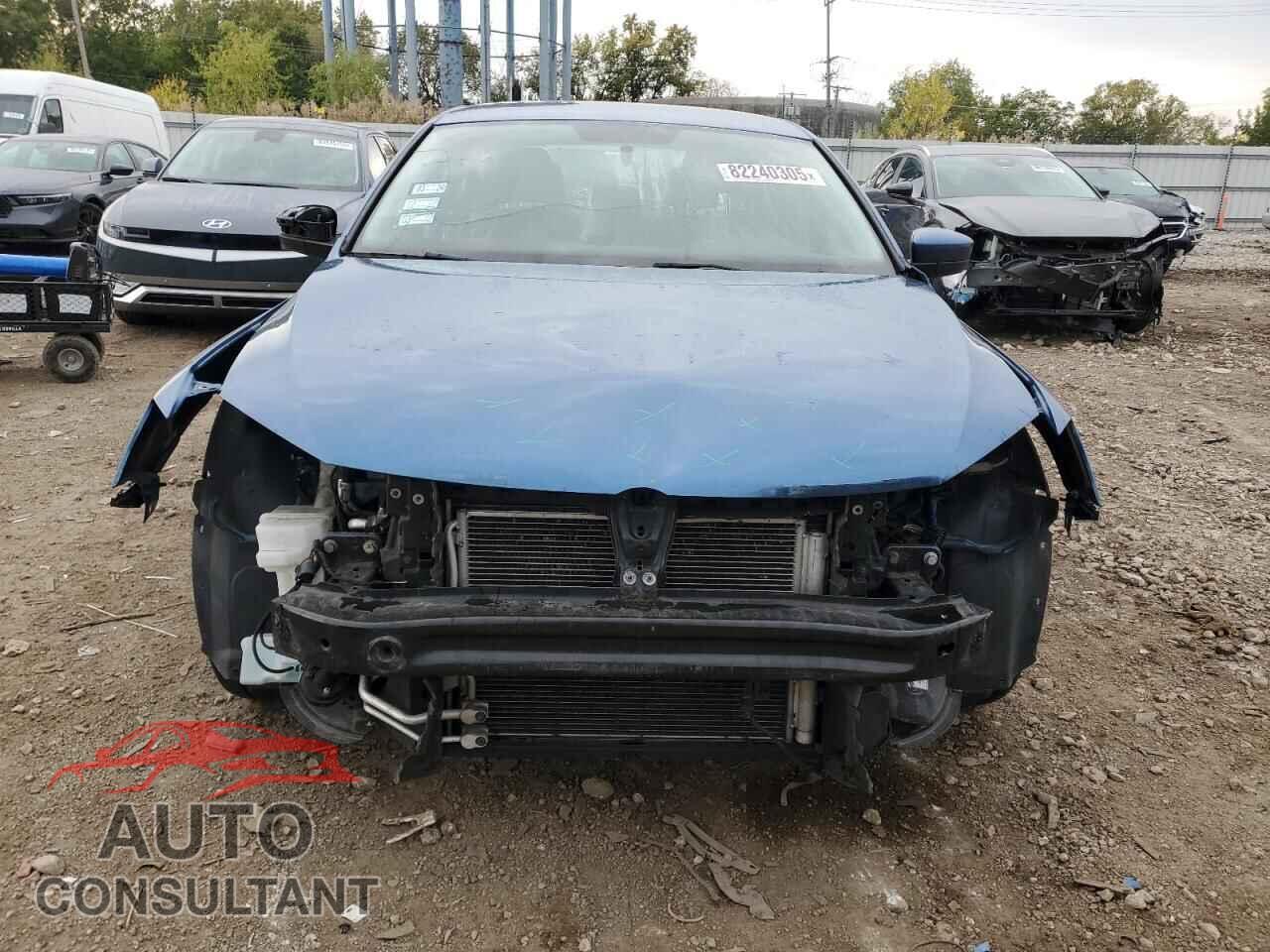 VOLKSWAGEN JETTA 2017 - 3VW2B7AJ4HM310080
