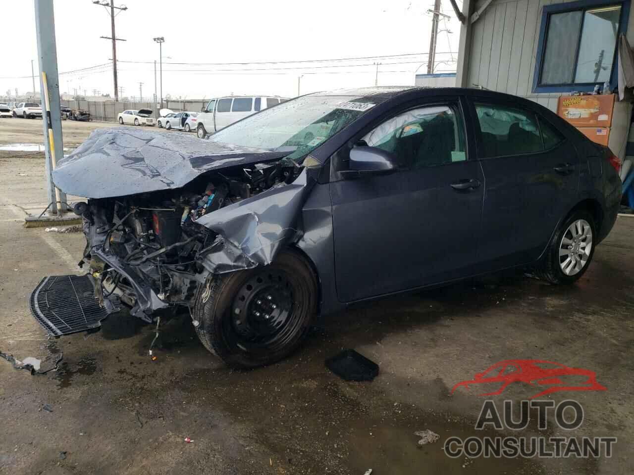 TOYOTA COROLLA 2018 - 5YFBURHE9JP847396