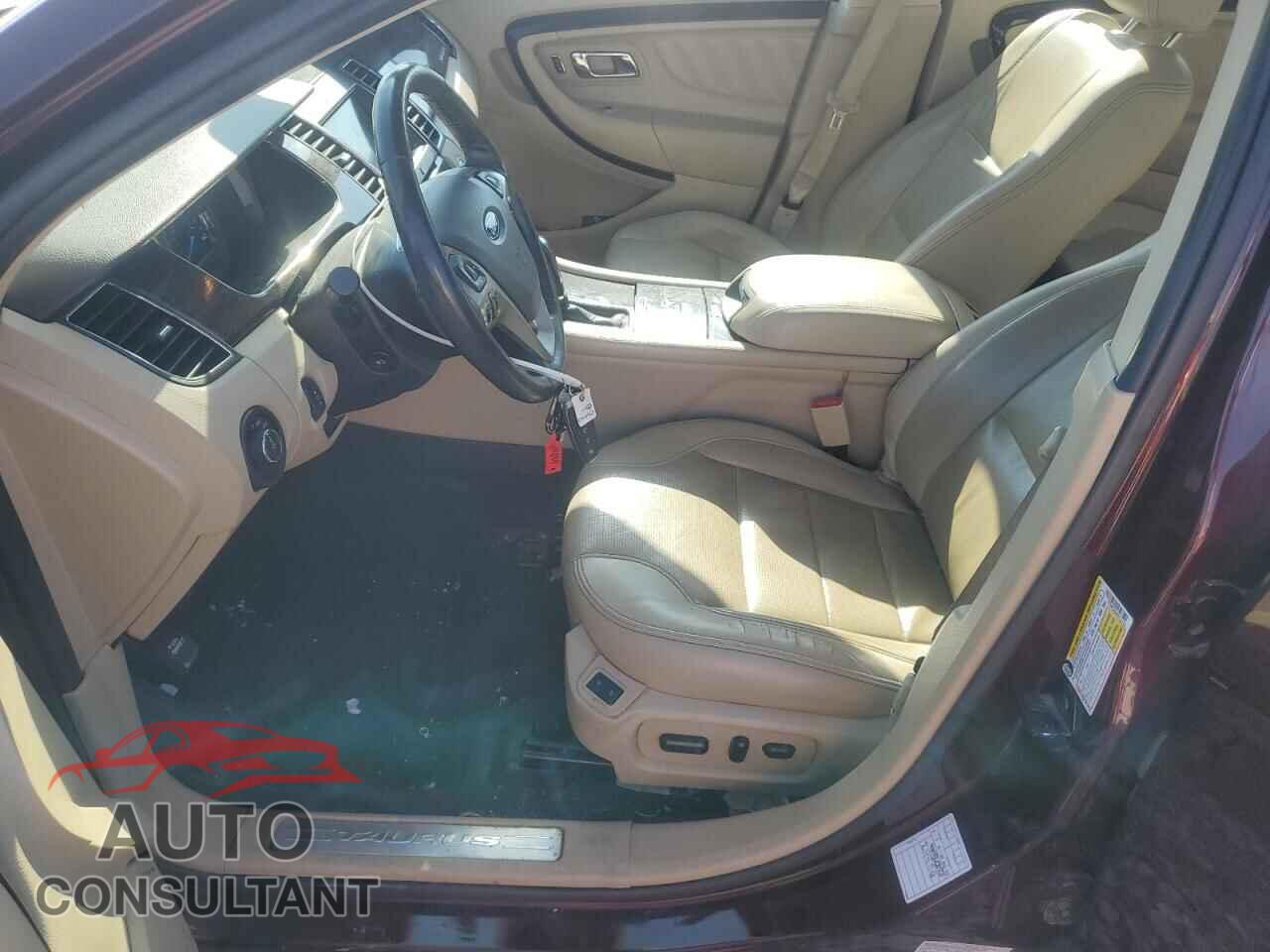 FORD TAURUS 2019 - 1FAHP2F80KG111123