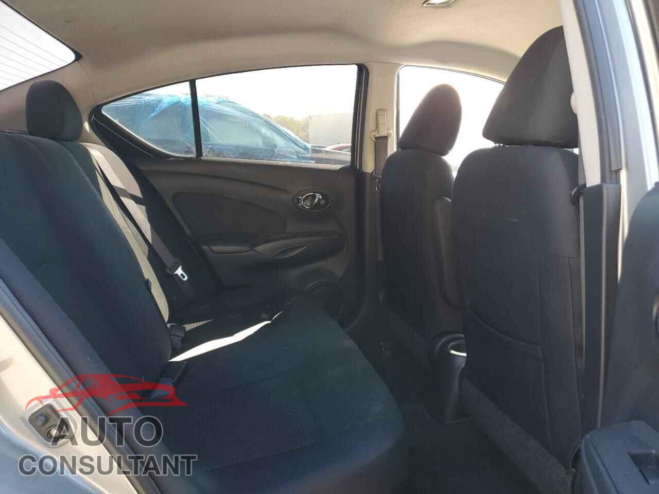 NISSAN VERSA 2013 - 3N1CN7AP1DL845809