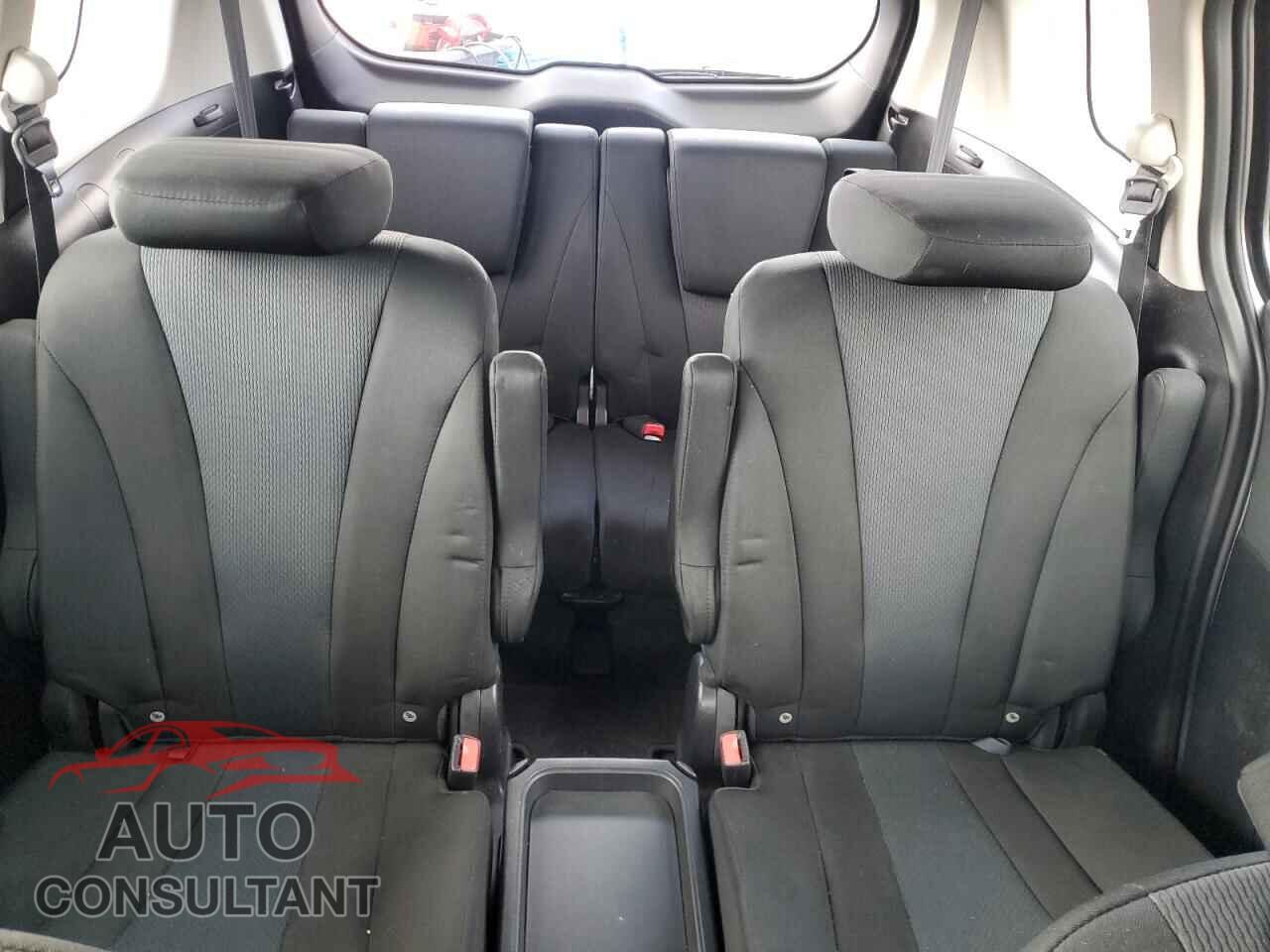 MAZDA 5 2015 - JM1CW2BL2F0189886
