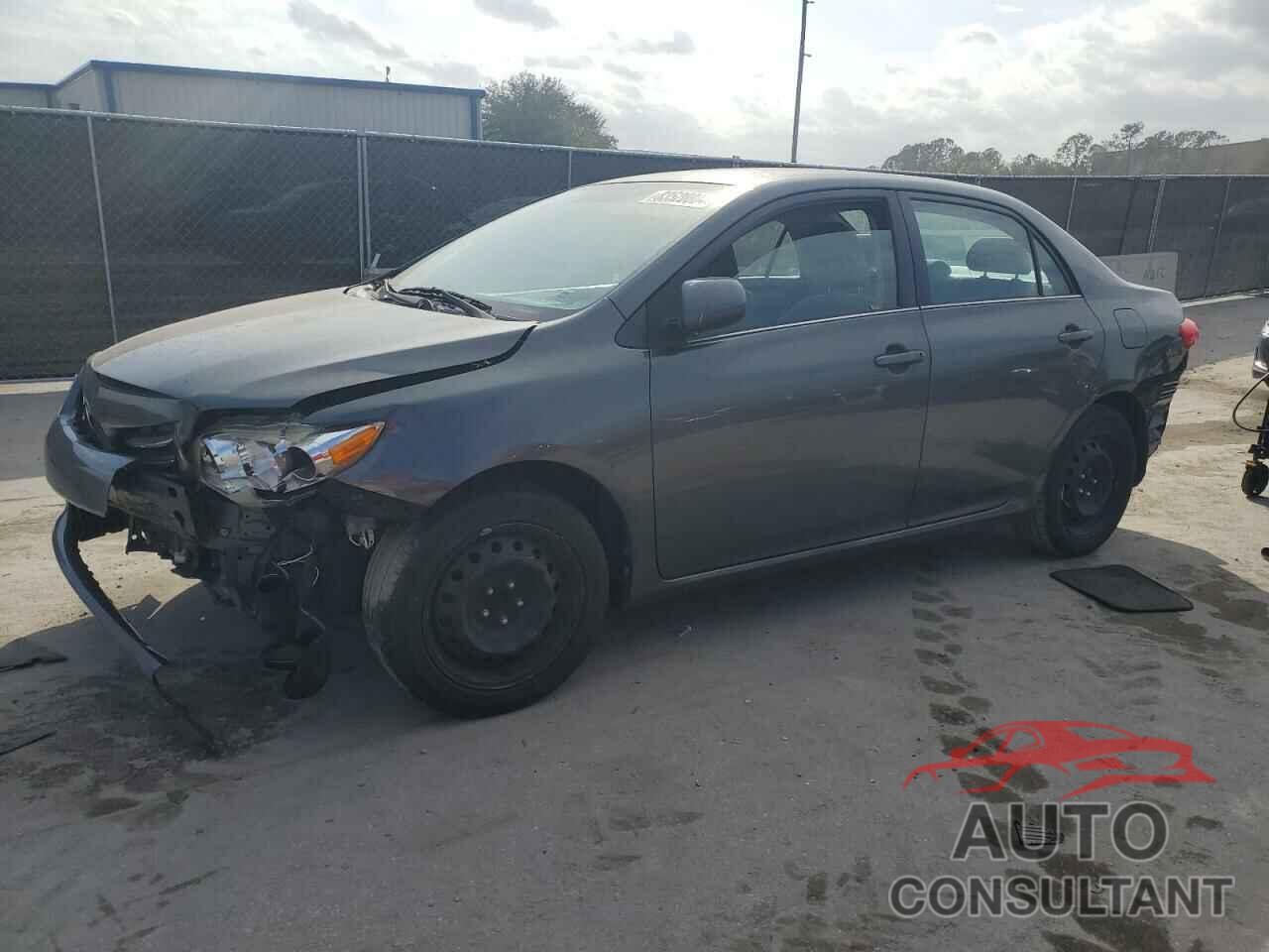 TOYOTA COROLLA 2013 - 2T1BU4EE8DC960882