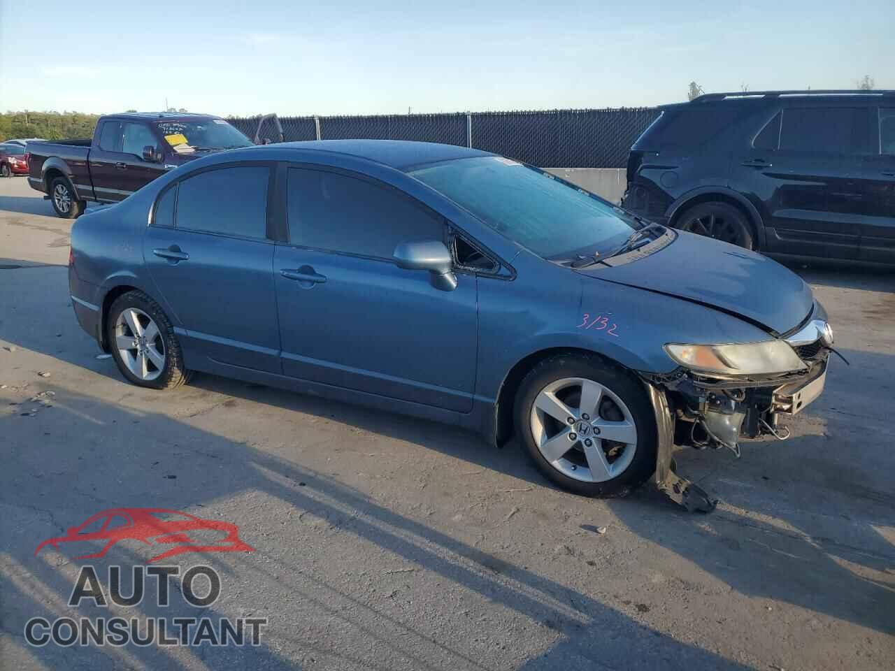 HONDA CIVIC 2010 - 19XFA1F61AE010666