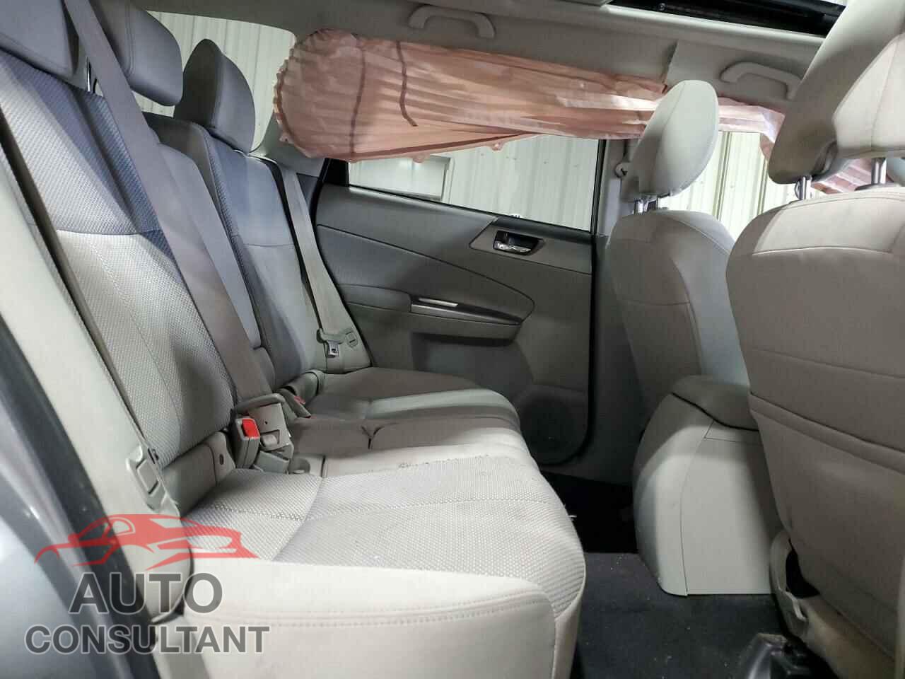 SUBARU FORESTER 2011 - JF2SHADC7BH748536