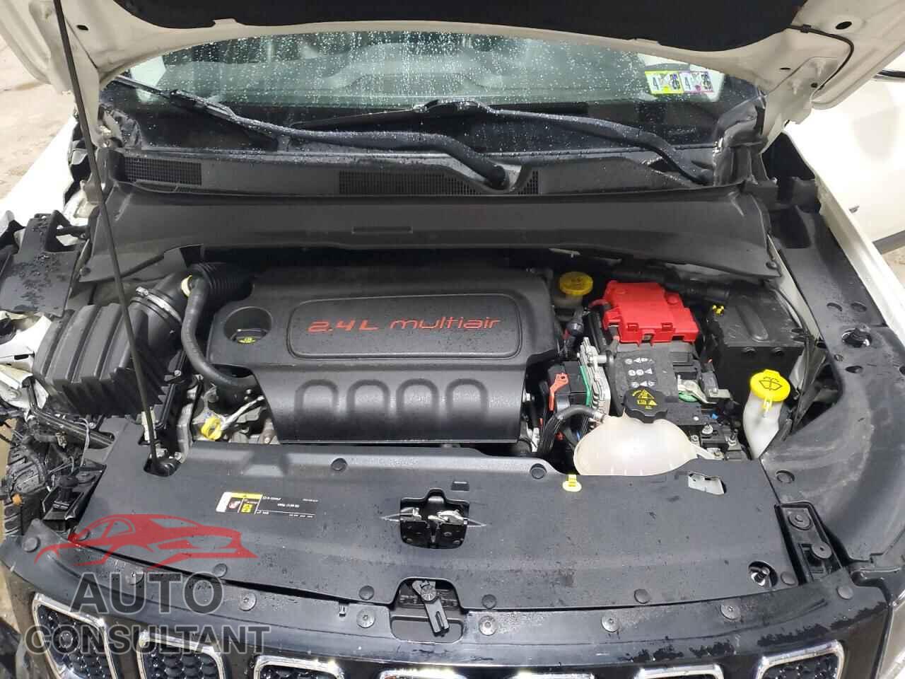 JEEP COMPASS 2019 - 3C4NJDCB8KT598643