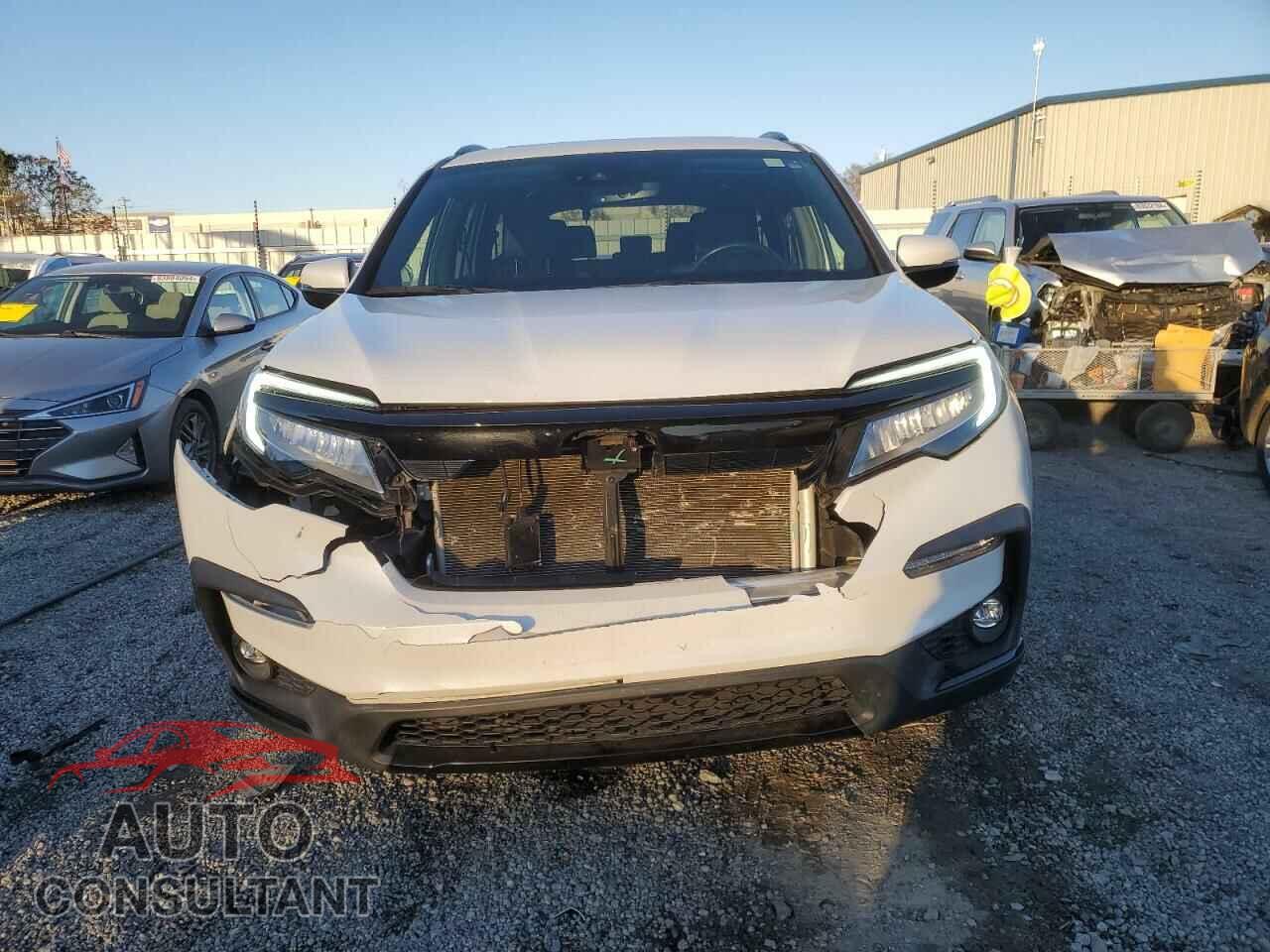 HONDA PILOT 2021 - 5FNYF6H72MB010381