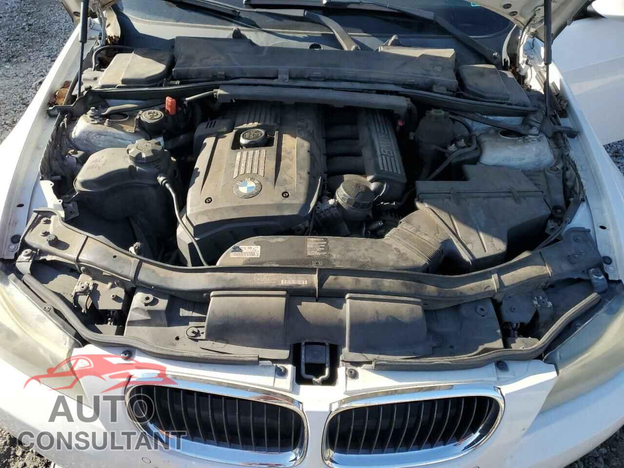 BMW 3 SERIES 2011 - WBAPH7C51BE677794