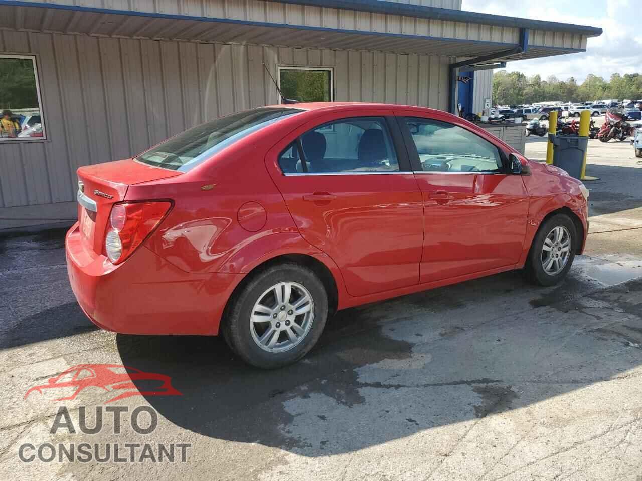 CHEVROLET SONIC 2012 - 1G1JC5SH5C4158366