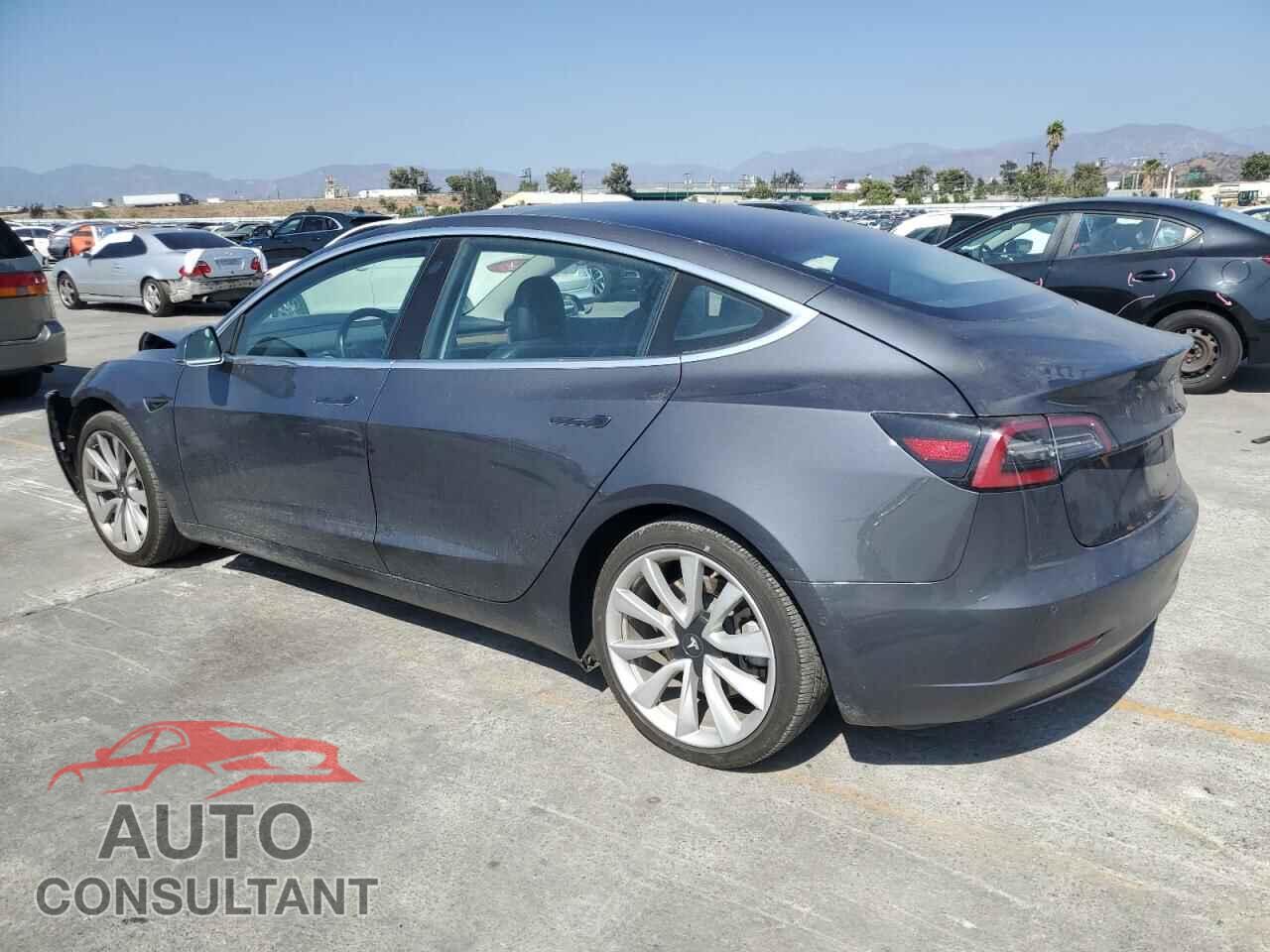 TESLA MODEL 3 2018 - 5YJ3E1EA3JF009462