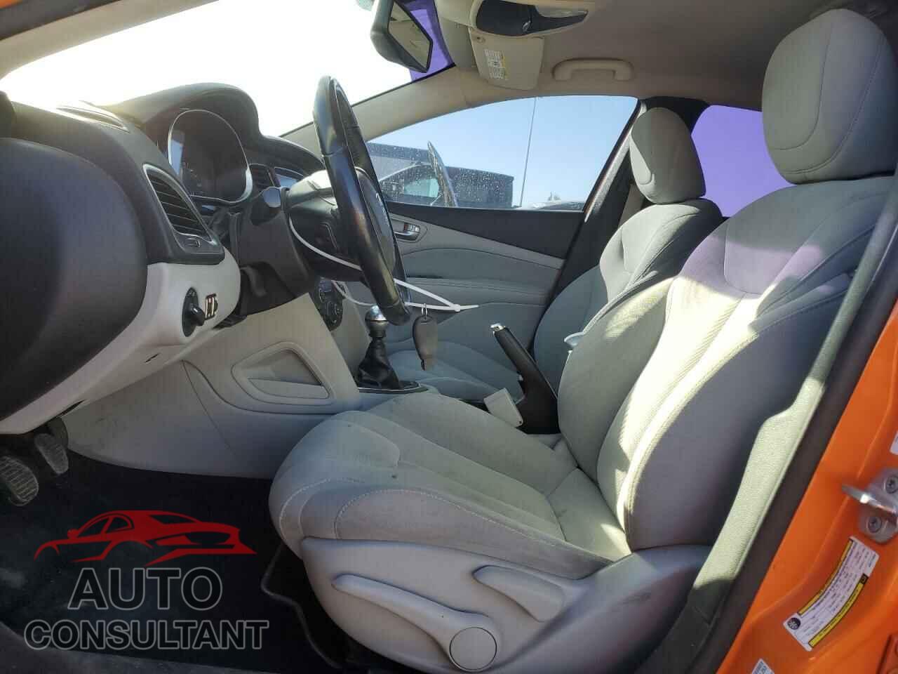 DODGE DART 2013 - 1C3CDFBHXDD171333