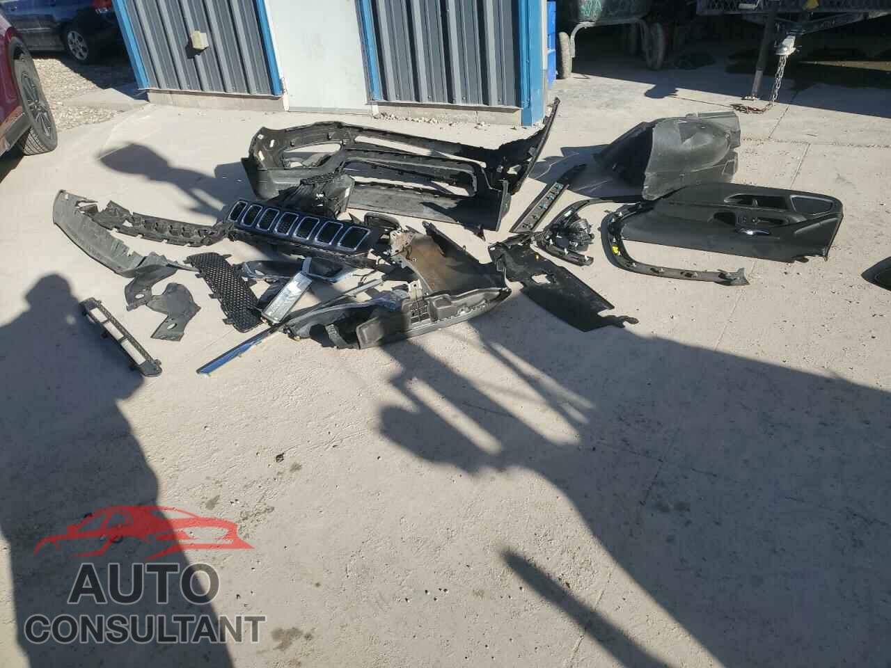 JEEP COMPASS 2020 - 3C4NJDCB3LT240352