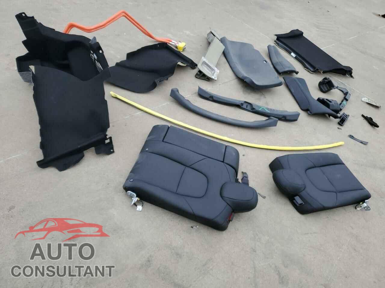 TESLA MODEL 3 2023 - 5YJ3E1EA0PF565365