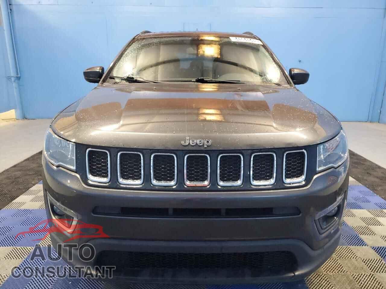 JEEP COMPASS 2020 - 3C4NJDBB7LT139851