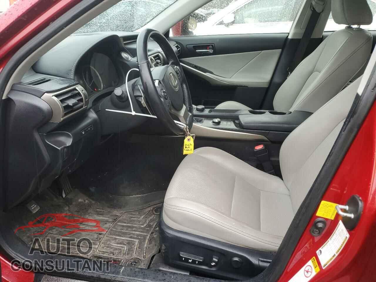 LEXUS IS 2015 - JTHCF1D29F5029634