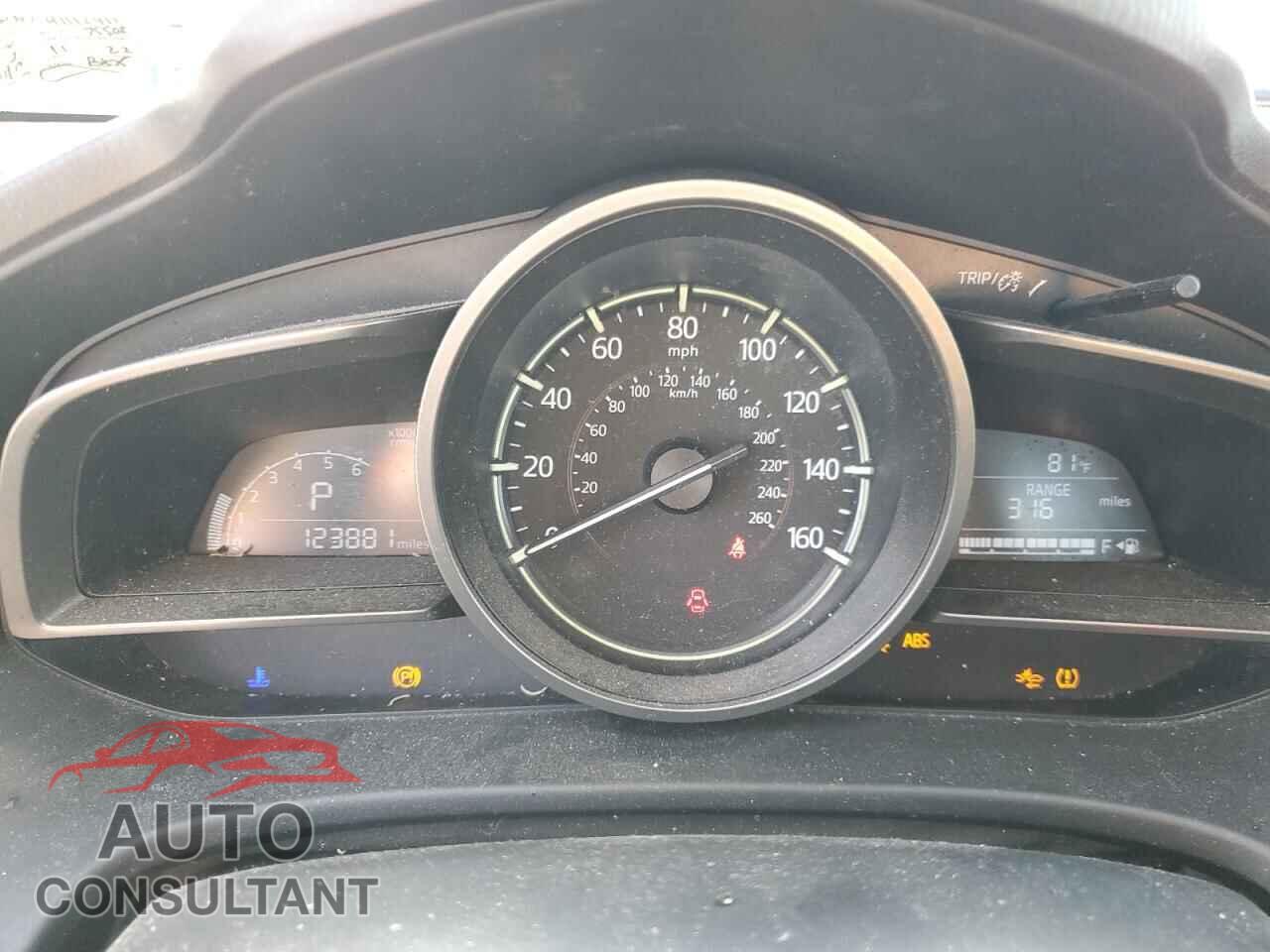 MAZDA 3 2017 - JM1BN1V79H1112419