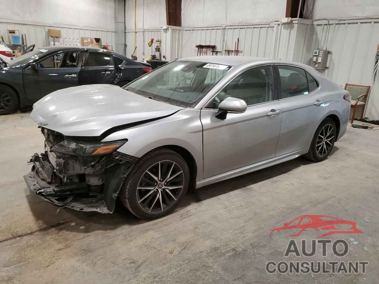 TOYOTA CAMRY 2022 - 4T1G11AK1NU667897