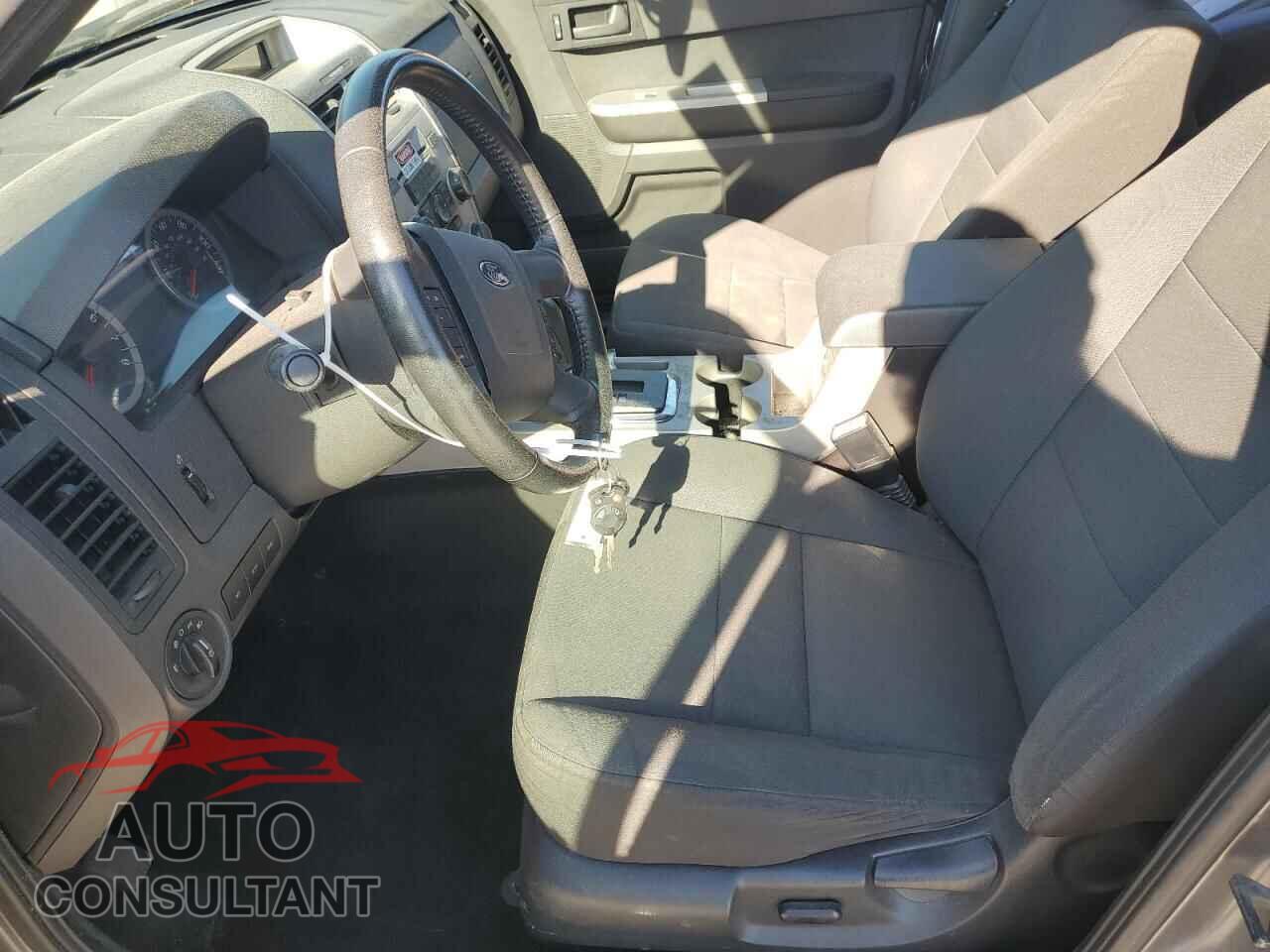 FORD ESCAPE 2012 - 1FMCU0D70CKA02828