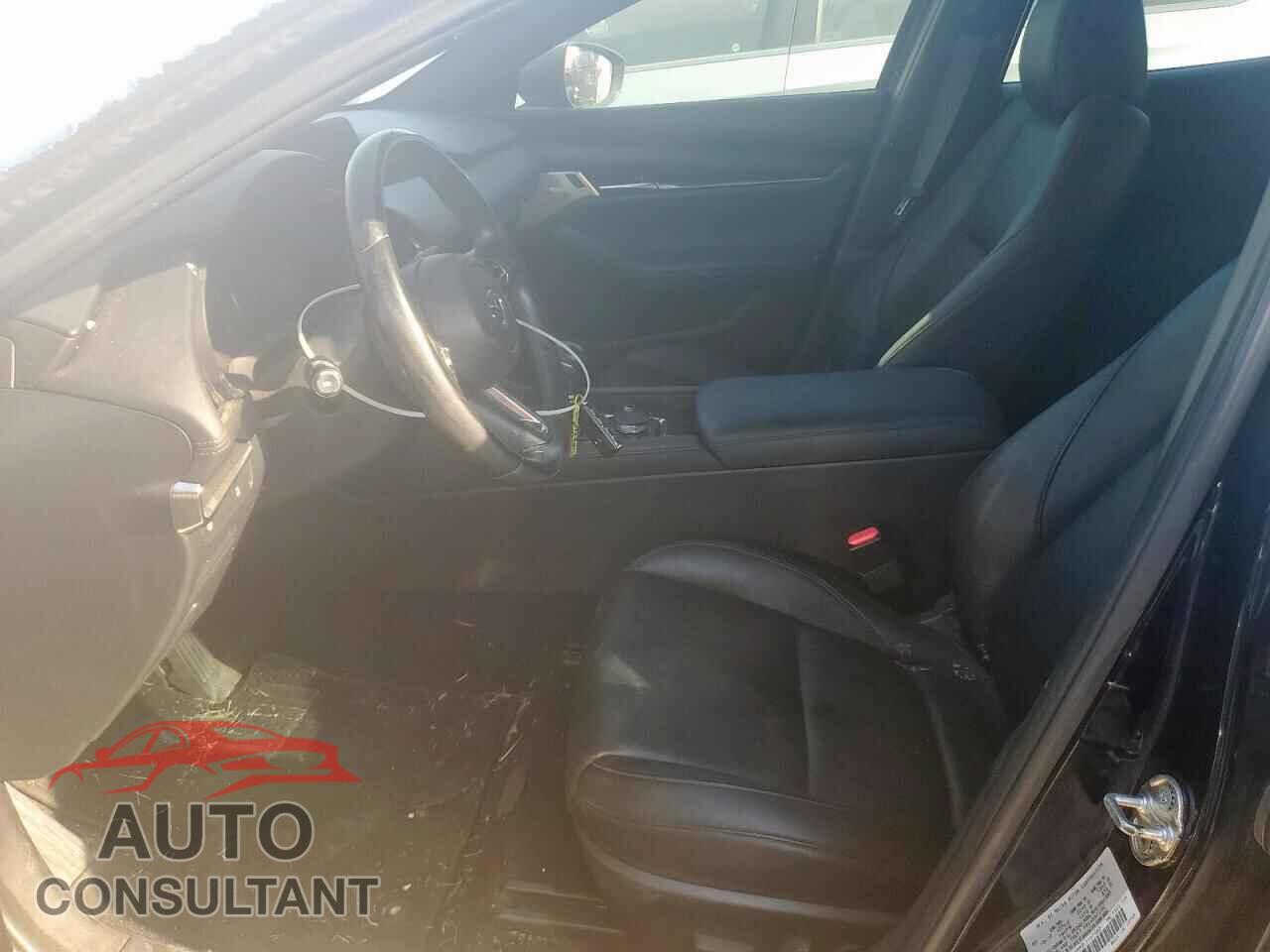 MAZDA 3 2020 - JM1BPAMM0L1161082