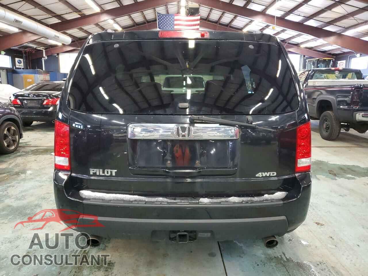 HONDA PILOT 2011 - 5FNYF4H43BB065574