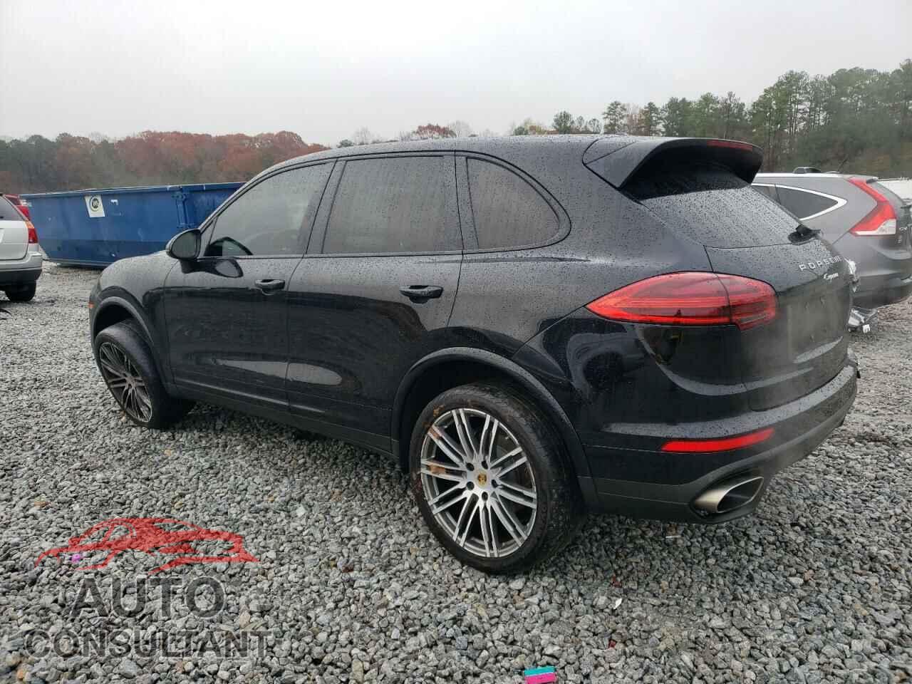PORSCHE CAYENNE 2018 - WP1AA2A27JKA05858
