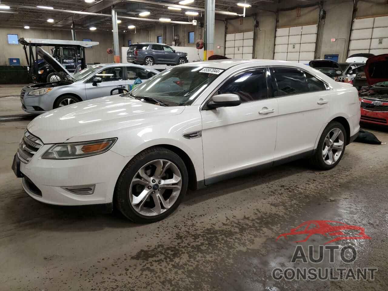 FORD TAURUS 2011 - 1FAHP2KT0BG135223