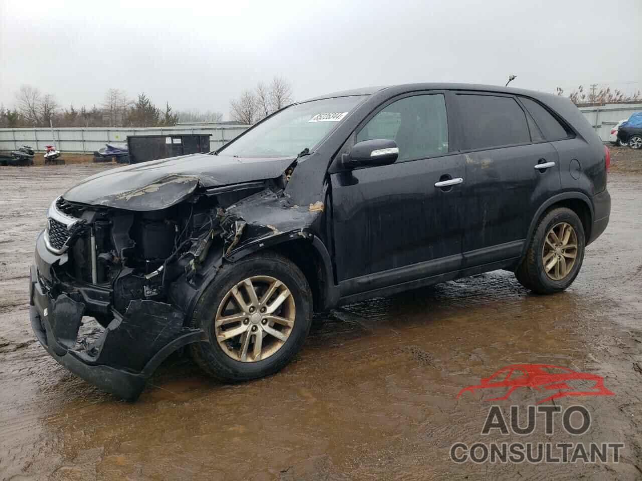 KIA SORENTO 2015 - 5XYKT3A64FG630787