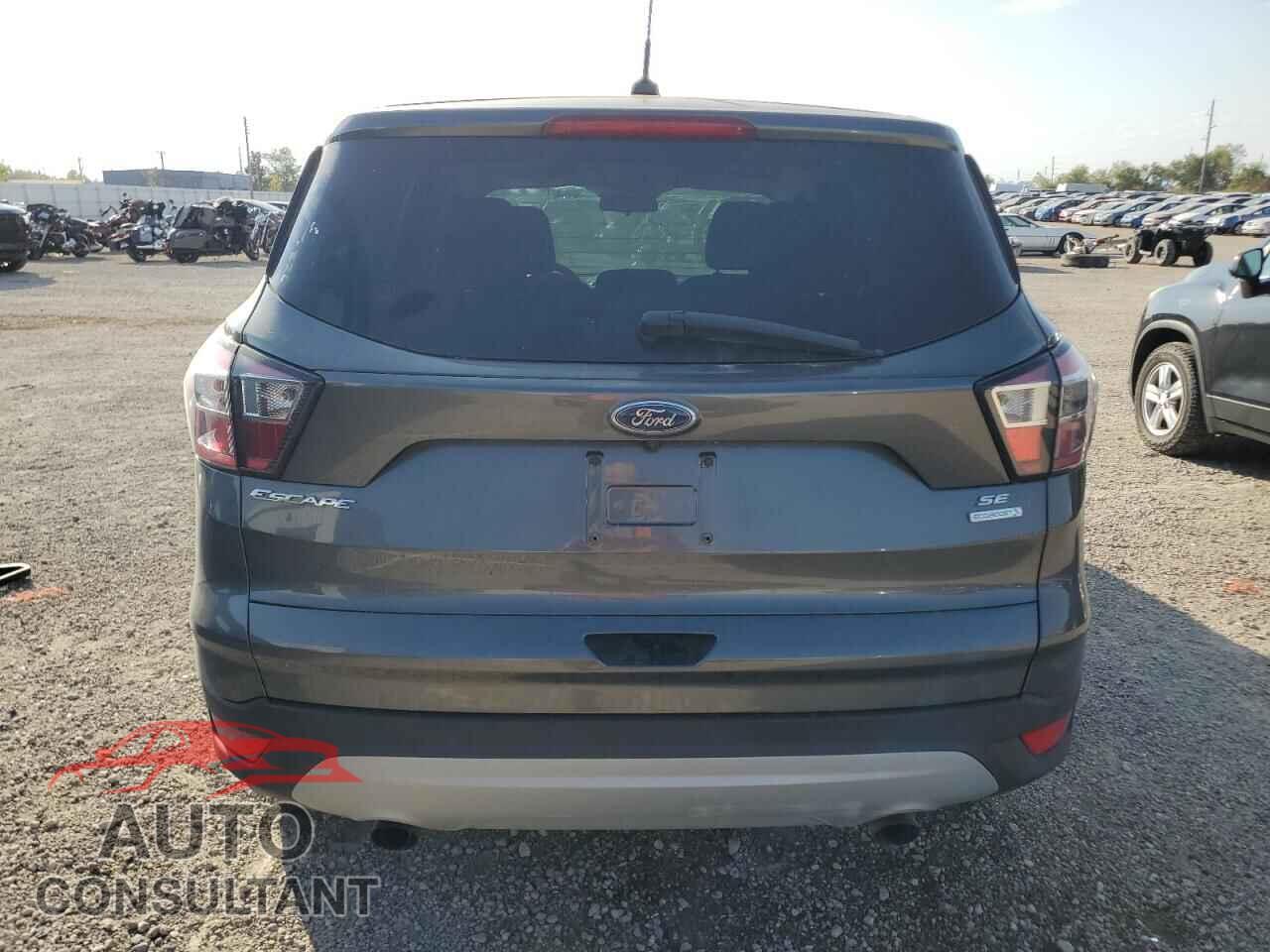 FORD ESCAPE 2017 - 1FMCU0GD6HUC08054