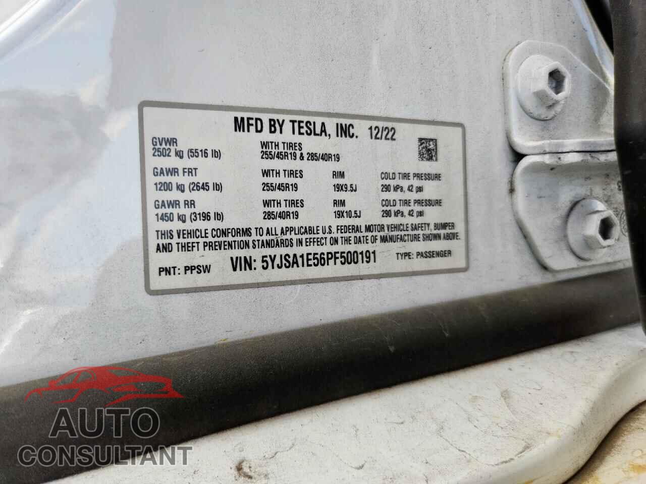 TESLA MODEL S 2023 - 5YJSA1E56PF500191