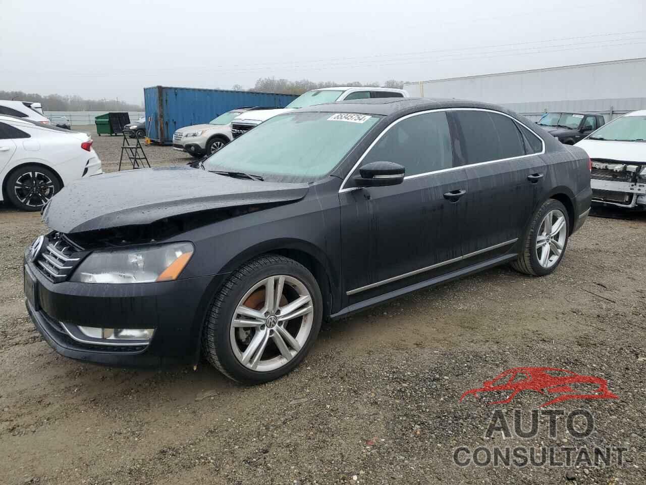 VOLKSWAGEN PASSAT 2015 - 1VWCV7A36FC008351