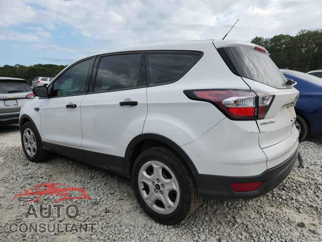 FORD ESCAPE 2017 - 1FMCU0F79HUB48086