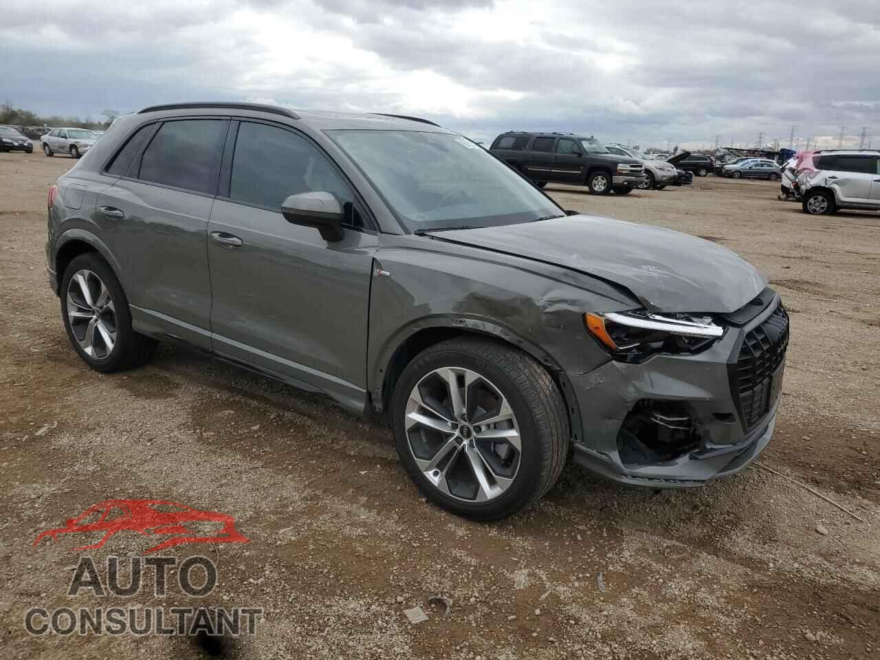 AUDI Q3 2021 - WA1DECF39M1078518