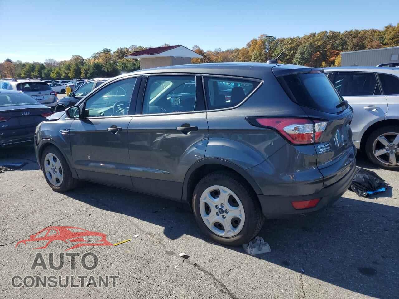 FORD ESCAPE 2018 - 1FMCU0F76JUB87420