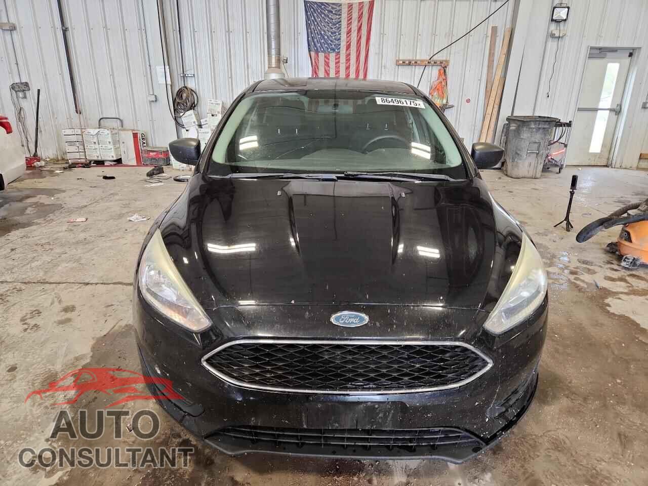FORD FOCUS 2015 - 1FADP3E20FL258654